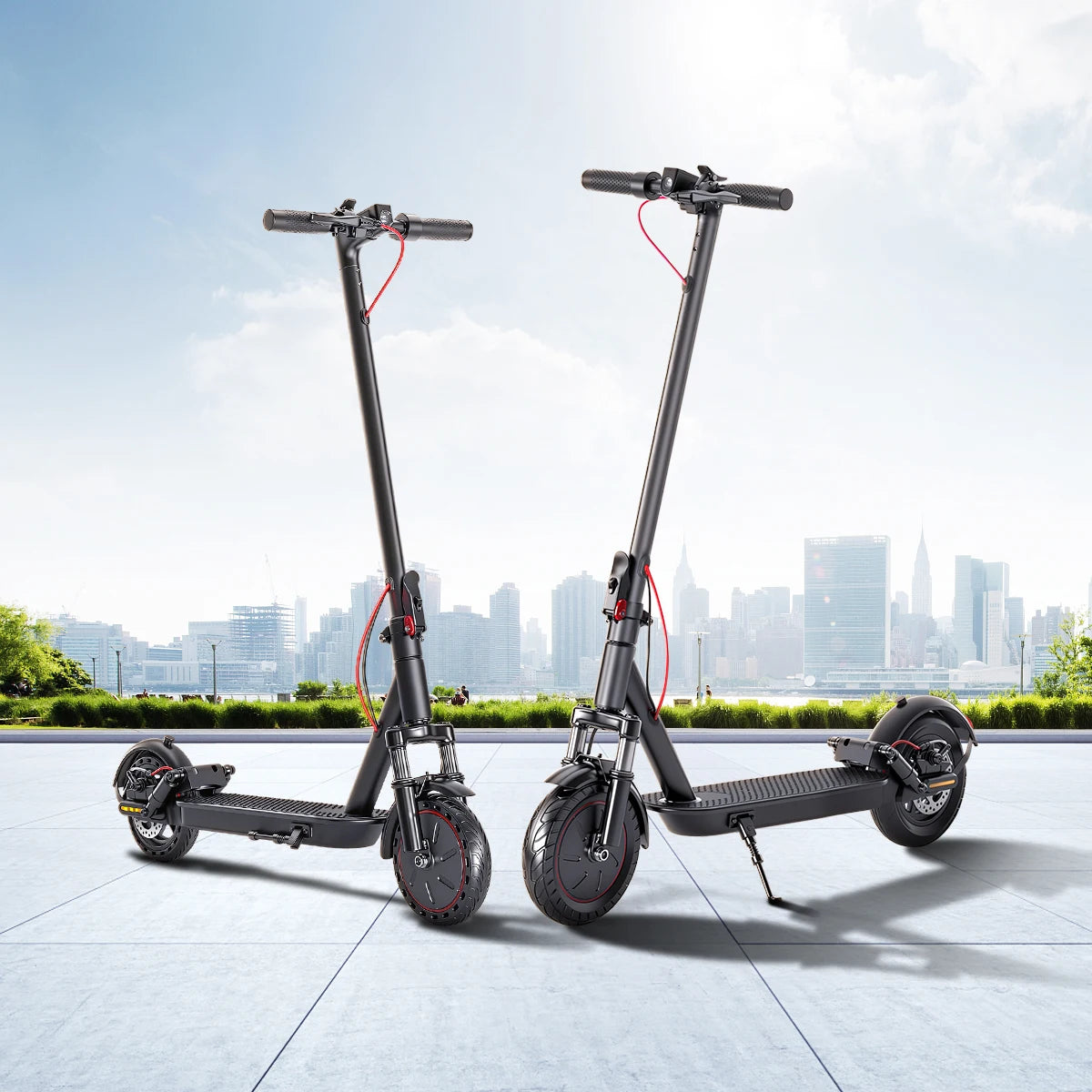 350W Electric Scooter 36V High Capacity Battery 10.4Ah Dual Shock Absorption 40km Max Rannge 8.5Inch Tyres Foldable Escooter